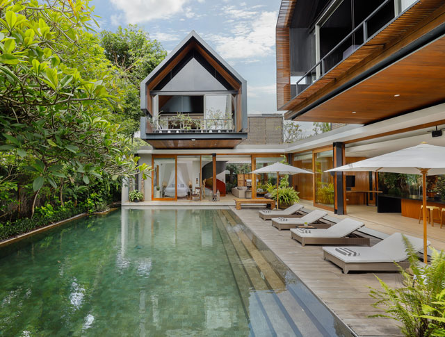 Villa Svarga - 5BR